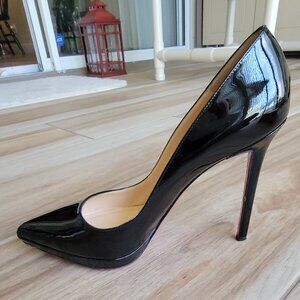 Christian Louboutin Pigalle Plato Black Leather Patent Leather Shoe Eur. 40